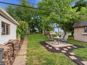 12 Idolstone Road, Levittown PA 19057
