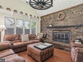 12 Idolstone Road, Levittown PA 19057