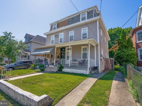 39 Blake Avenue, Jenkintown PA 19046