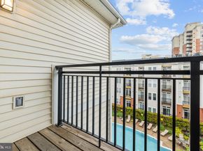 2655 Prosperity Avenue 415, Fairfax VA 22031