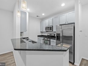 2655 Prosperity Avenue 415, Fairfax VA 22031