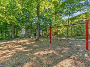 2330 Freetown Court 4/1B, Reston VA 20191
