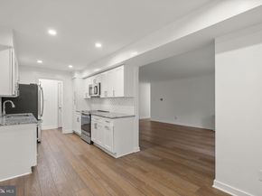 3334 Spring Lane B42, Falls Church VA 22041
