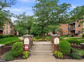 3334 Spring Lane B42, Falls Church VA 22041
