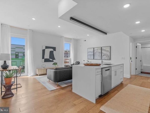 1501 N 31st Street PH17, Philadelphia PA 19121