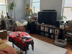 1913 S 10TH Street, Philadelphia PA 19148