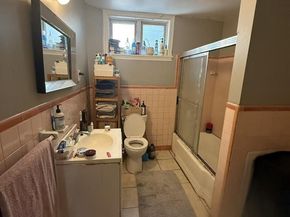 1913 S 10TH Street, Philadelphia PA 19148