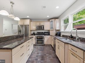 2617 N Stevens Street, Alexandria VA 22311