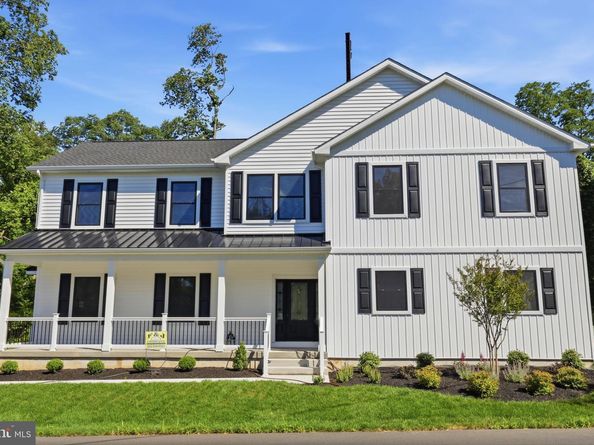 891 Reading Avenue, Yardley PA 19067