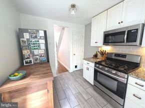 865 N Bambrey Street, Philadelphia PA 19130