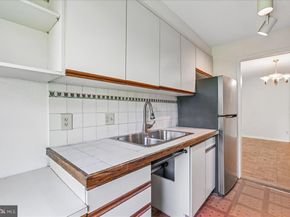 2500 Q Street NW 449, Washington DC 20007