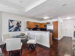50 S 16TH Street 4504, Philadelphia PA 19102