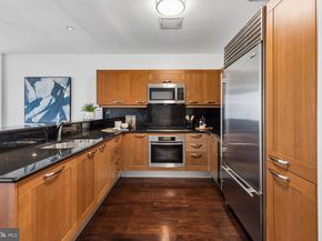 50 S 16TH Street 4504, Philadelphia PA 19102