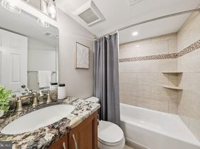 8413 Hollis Lane, Vienna VA 22182