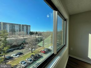 200 N Pickett Street 512, Alexandria VA 22304