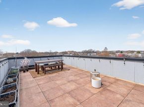 245 15TH Street SE 403, Washington DC 20003