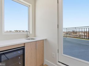 2440 E Harold Street, Philadelphia PA 19125