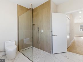 2440 E Harold Street, Philadelphia PA 19125