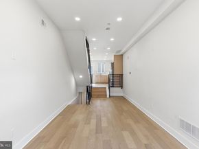 2440 E Harold Street, Philadelphia PA 19125