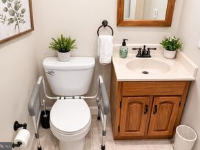 4629 Kingsessing Avenue, Philadelphia PA 19143