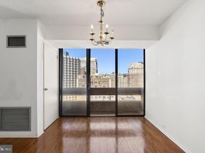 1326 Spruce Street 1901, Philadelphia PA 19107