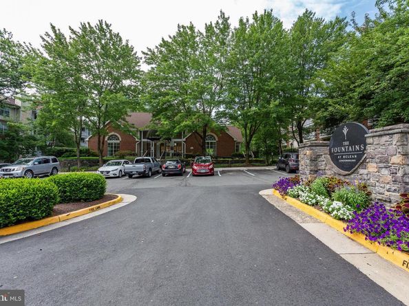 1524 Lincoln Way 421, Mclean VA 22102