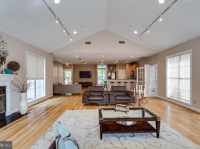 1524 Lincoln Way 421, Mclean VA 22102