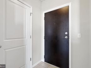 851 N Glebe Road 1812, Arlington VA 22203