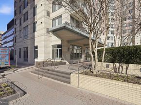 851 N Glebe Road 1812, Arlington VA 22203
