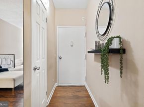 5911 Edsall Road 0G13, Alexandria VA 22304