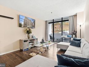 5911 Edsall Road 0G13, Alexandria VA 22304