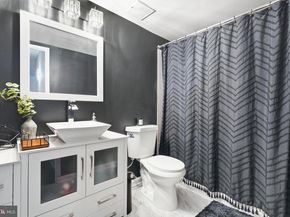 5911 Edsall Road 0G13, Alexandria VA 22304