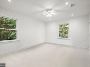 1404 Wynhurst Lane, Vienna VA 22182