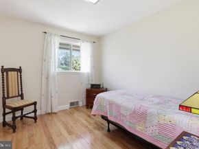 6811 Valley Brook Drive, Falls Church VA 22042