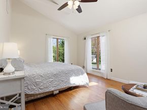 6811 Valley Brook Drive, Falls Church VA 22042