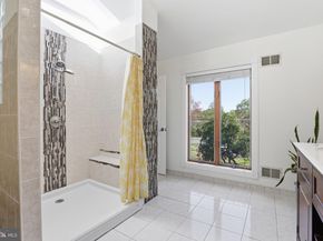 6811 Valley Brook Drive, Falls Church VA 22042
