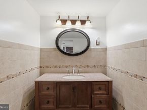 6811 Valley Brook Drive, Falls Church VA 22042