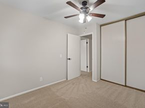 2704 Glengyle Drive 19, Vienna VA 22181