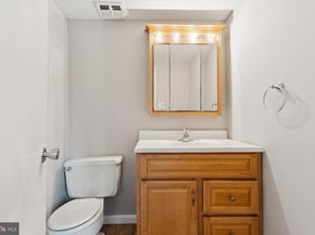 11611 Vantage Hill Road 11B, Reston VA 20190