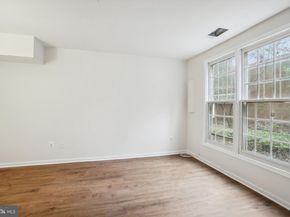 8856 Mansion View Court, Vienna VA 22182