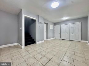 1000 S 6TH Street, Philadelphia PA 19147