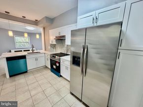 1000 S 6TH Street, Philadelphia PA 19147