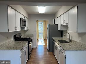 8034 Inverness Ridge Road, Potomac MD 20854