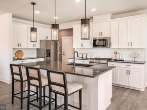 429 Aspen Trail 10303, Maple Glen PA 19002