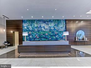 301 S Broad 2202, Philadelphia PA 19107