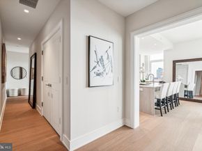 301 S Broad 2202, Philadelphia PA 19107