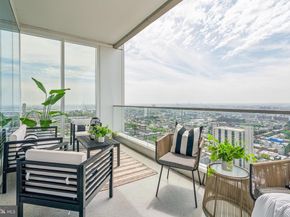 301 S Broad 2202, Philadelphia PA 19107