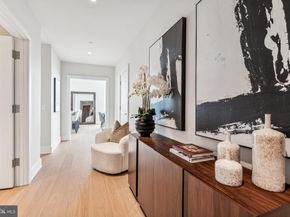 301 S Broad 2202, Philadelphia PA 19107