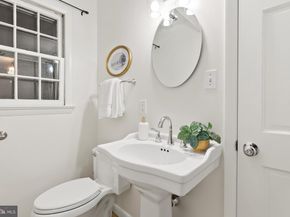 7819 English Way, Bethesda MD 20817