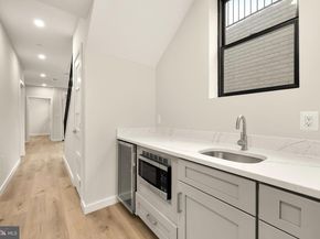 1516 Levis Street NE 1, Washington DC 20002